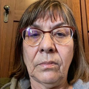 Meet your Posher, Cleo